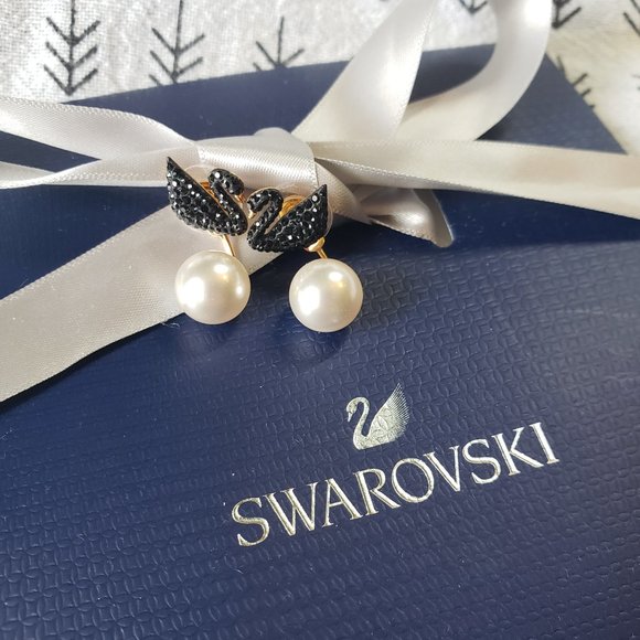 Swarovski Jewelry - Final price💥Swarovski Iconic Swan Earring Jackets